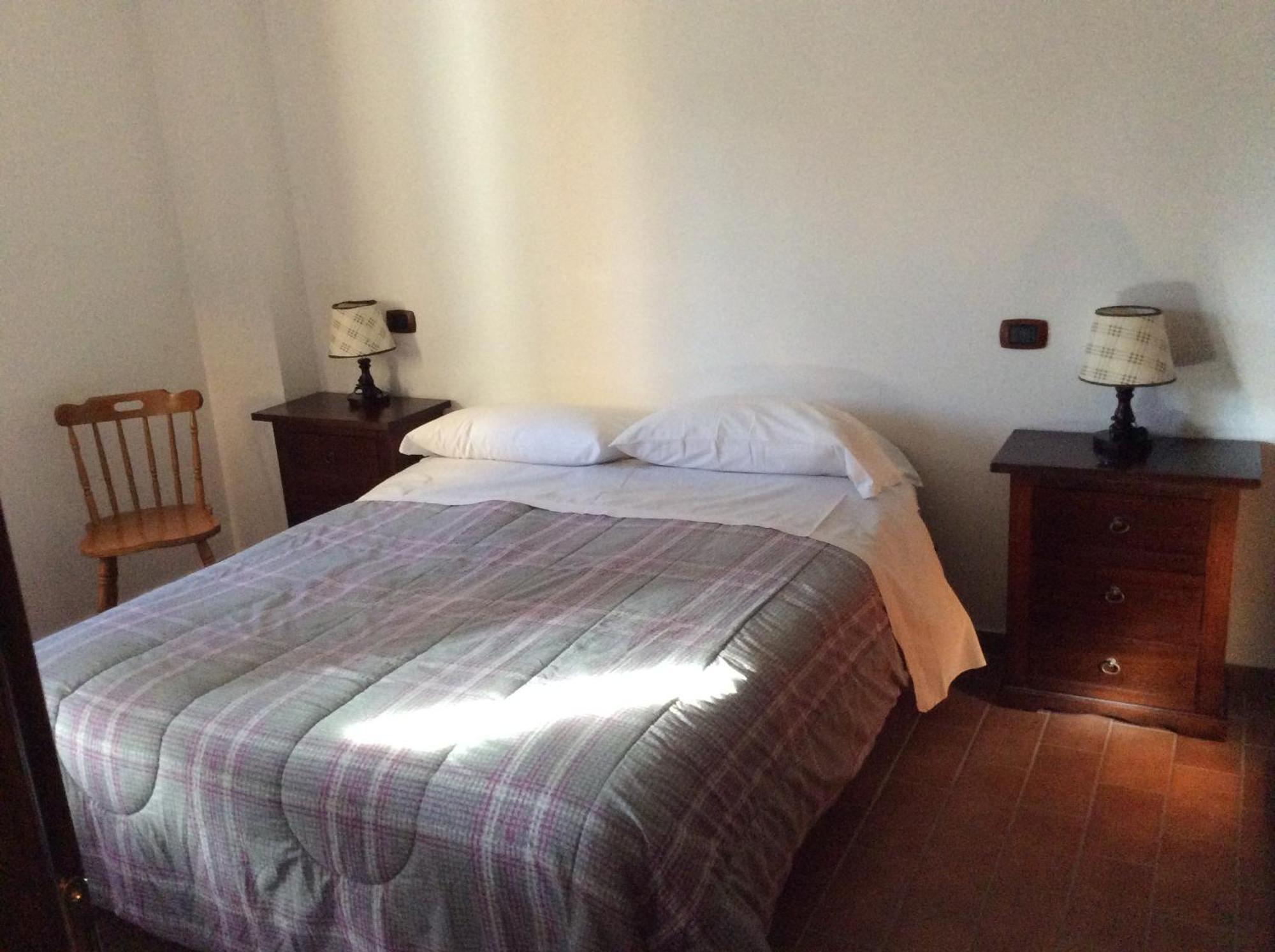Hotel Il Feudo Dei Pierleoni Celano Rum bild